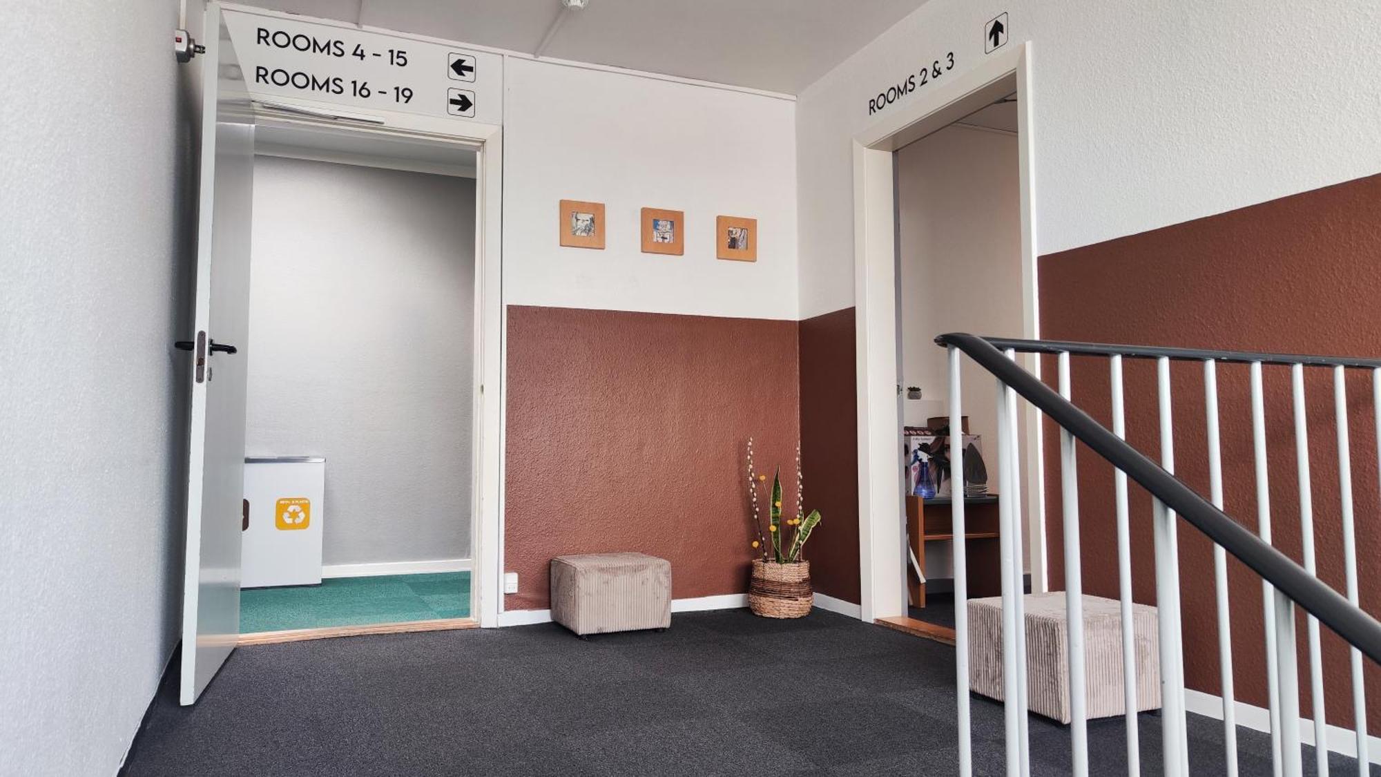 Banegaardshotellet Vojens エクステリア 写真